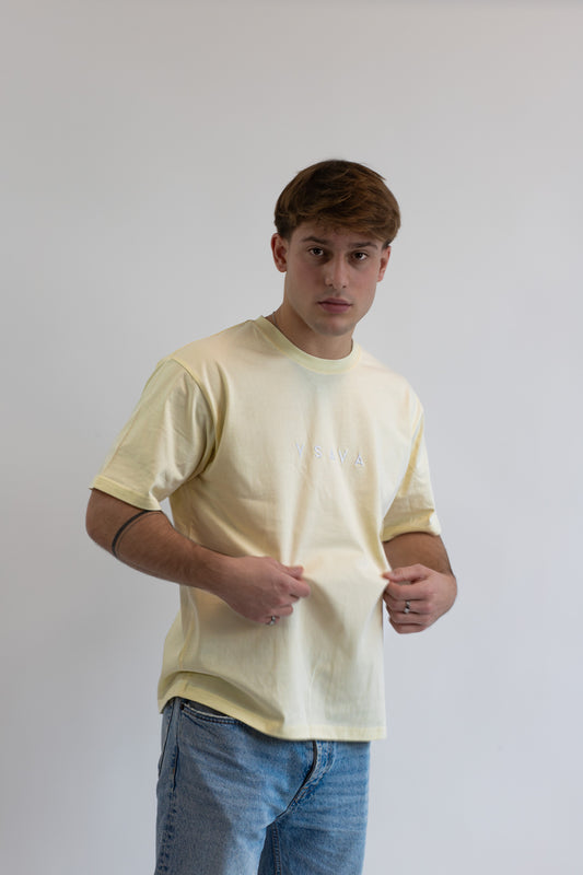 T-Shirt - light yellow